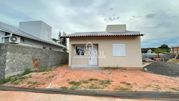 Casa com 2 dormitórios no Residencial Lumiére no Bairro Figueiras em Igrejinha/RS