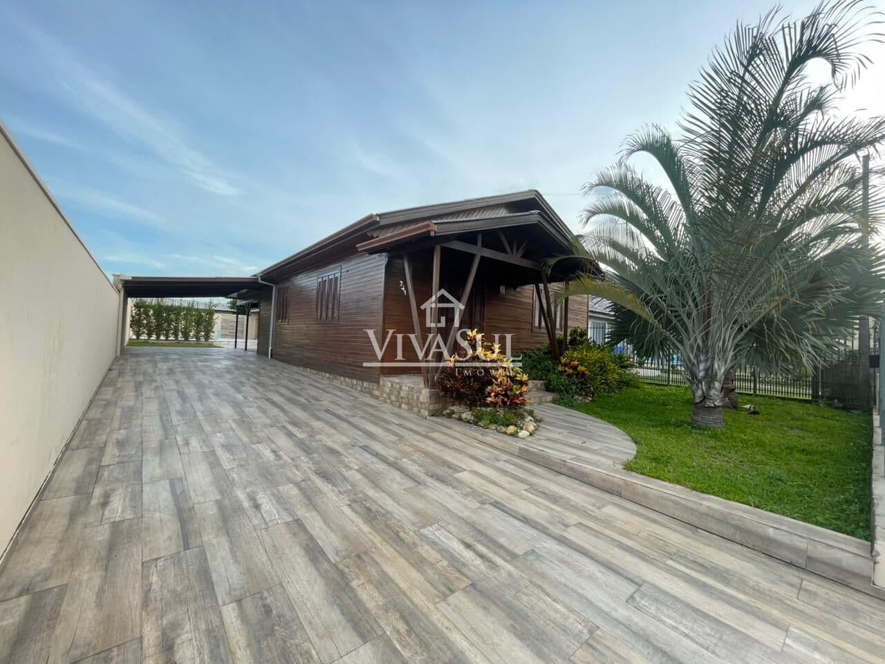 Casa Chalé com 2 Dormitório e piscina no Bairro Vila Nova em Igrejinha/RS