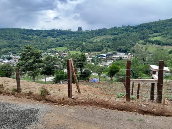 Lote/Terreno em Três Coroas - Centro