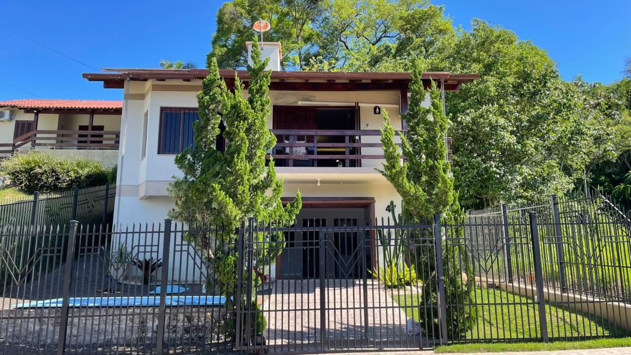 Casa Alto Padrão no Loteamento Veredas