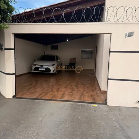 Casa em Araguari - Miranda