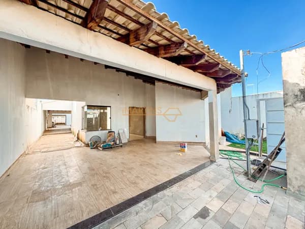 Casa em Araguari - Santiago