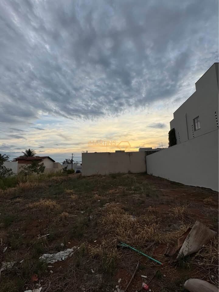 Terreno Bairro Sibipiruna (360m²)