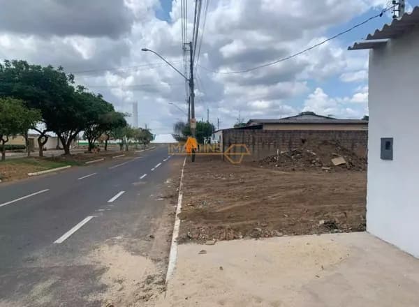 Lote/Terreno em Araguari - Vieno