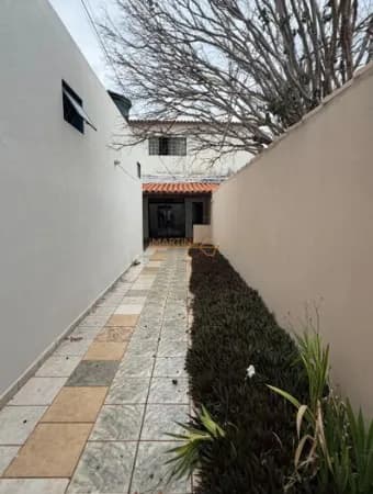Casa a Venda três casas independentes no mesmo terreno