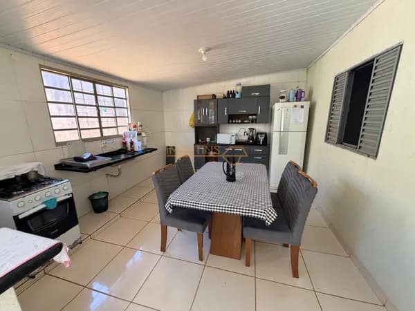 Casa Padrão á Venda