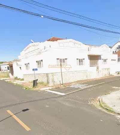 Casa em Araguari - Centro