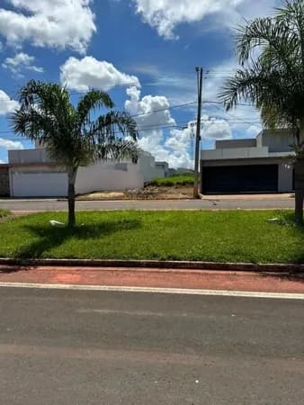 Lote/Terreno em Araguari - Jardim Interlagos