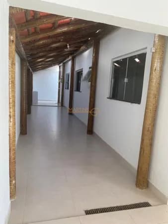 Casa Padrão à venda em Araguari/MG