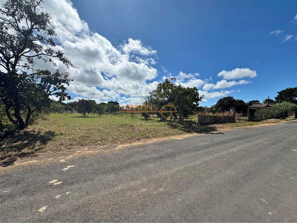 Galpão/Depósito/Armazém em Araguari - Parque Flamboyants