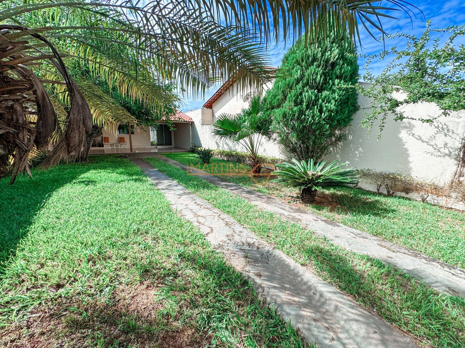 Casa em Araguari - Sibipiruna