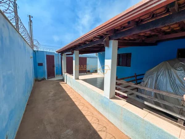 Casa em Araguari - São Sebastião