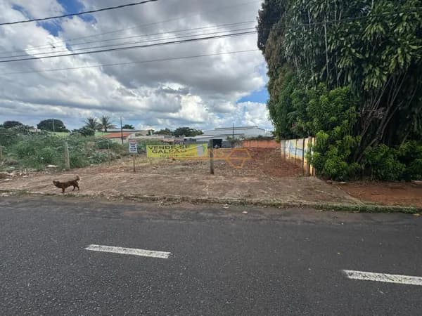 Lote/Terreno em Araguari - Miranda