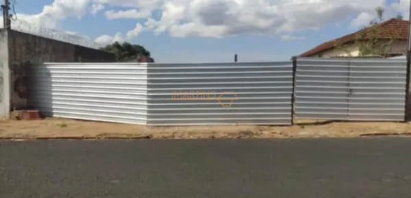 Lote/Terreno em Araguari - Centro
