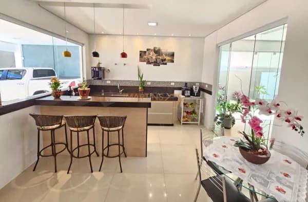 Casa em Araguari - Aeroporto