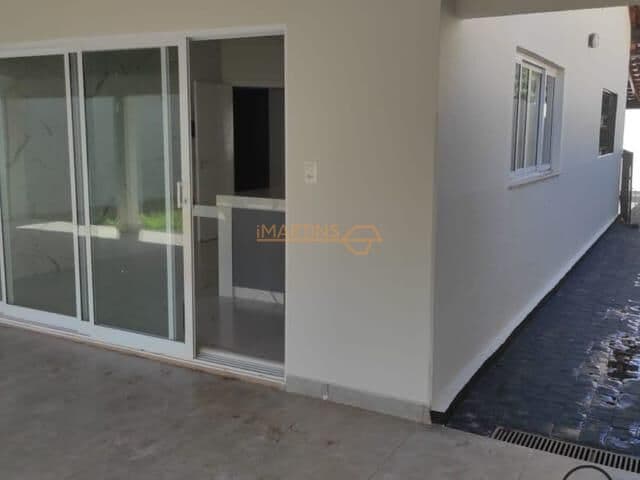 Casa em Araguari - Aeroporto