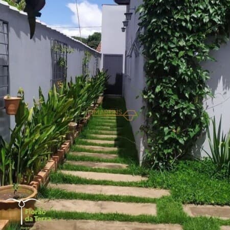 Casa em Araguari - Aeroporto
