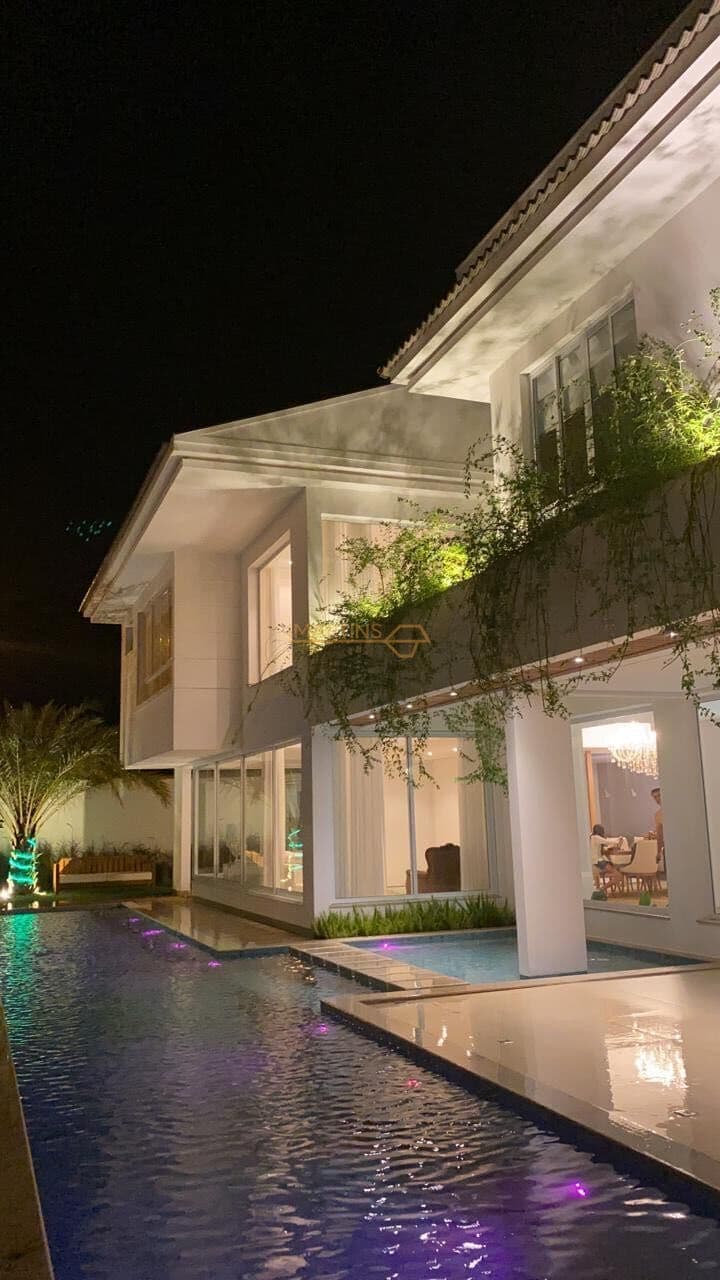 Casa em Araguari - Centro