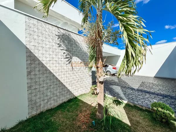 Casa em Araguari - Jardim Interlagos