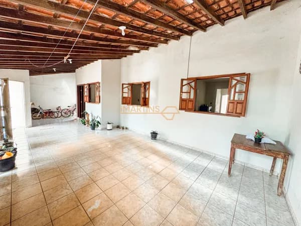 Casa em Araguari - Aeroporto