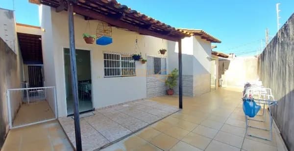 Casa em Araguari - Sibipiruna