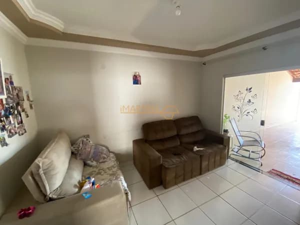 Casa em Araguari - Miranda