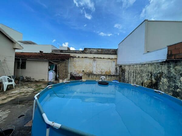 Casa em Araguari - Centro