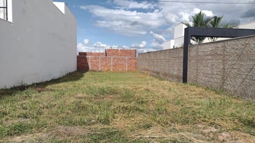 Lote/Terreno em Araguari - Centro