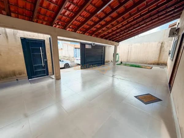 Casa a Venda recém construída no cidade nova