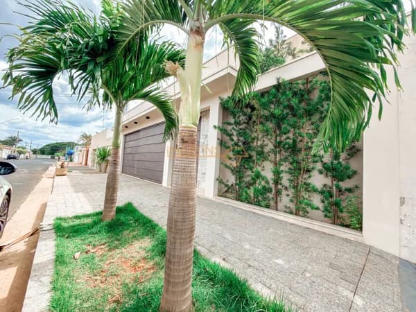 Casa em Araguari - Industrial