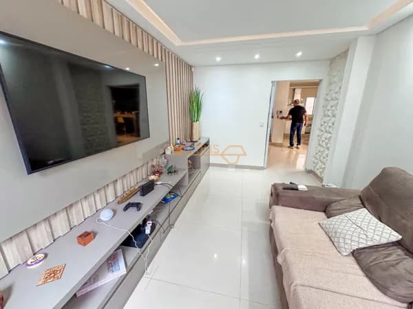 Casa em Araguari - Centro