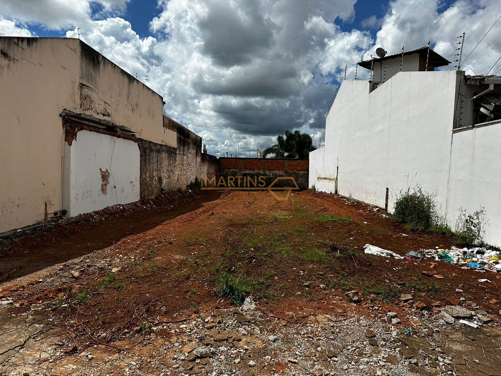 Lote/Terreno em Araguari - Centro