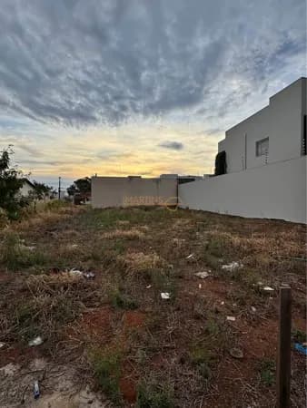 Lote/Terreno em Araguari - Sibipiruna