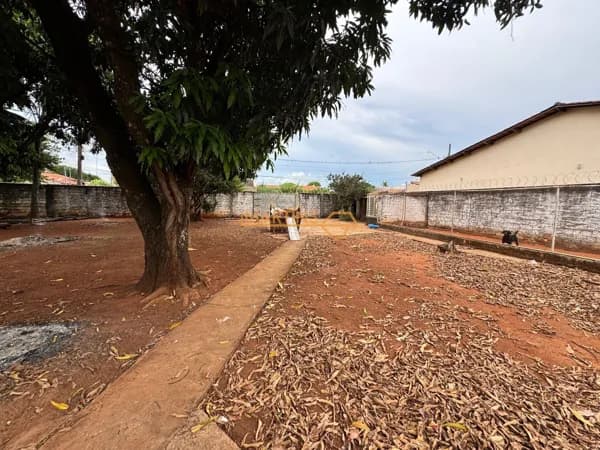 Lote/Terreno em Araguari - Jardim Milenium