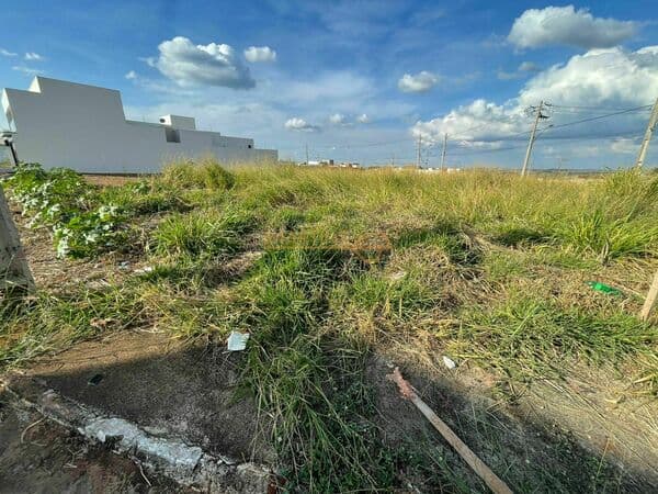 Lote/Terreno em Araguari - Jardim Interlagos