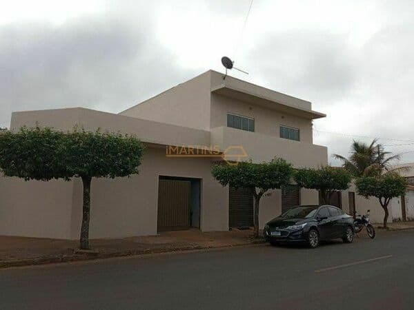 Casa em Araguari - Santa Terezinha