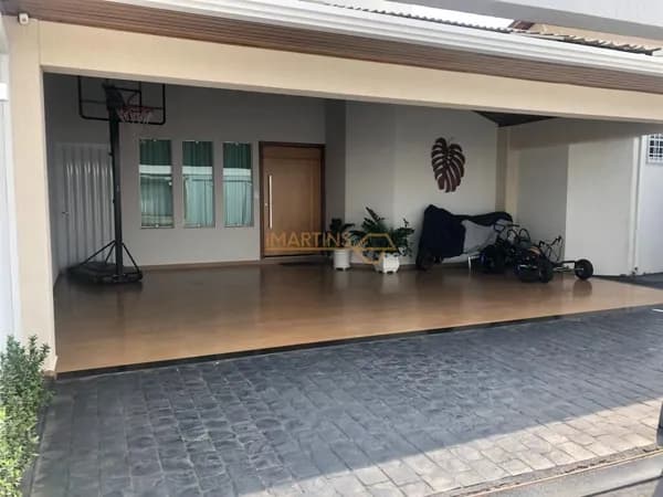 Casa em Araguari - Aeroporto