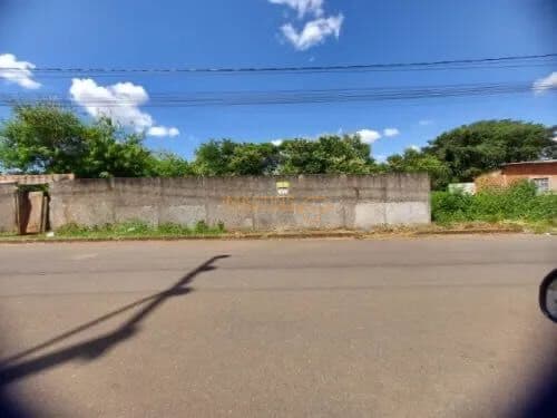 Lote/Terreno em Araguari - Brasília