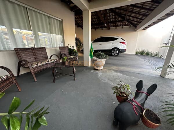 Casa em Araguari - Miranda