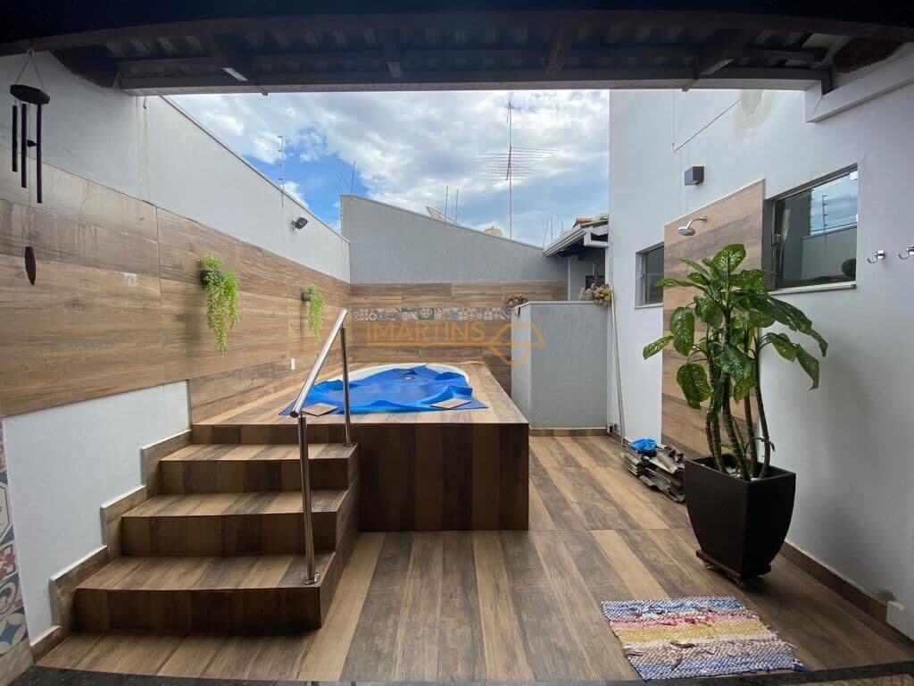 Casa em Araguari - Sibipiruna