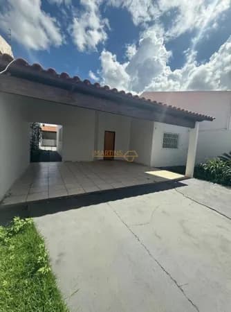 Casa em Araguari - Ouro Verde