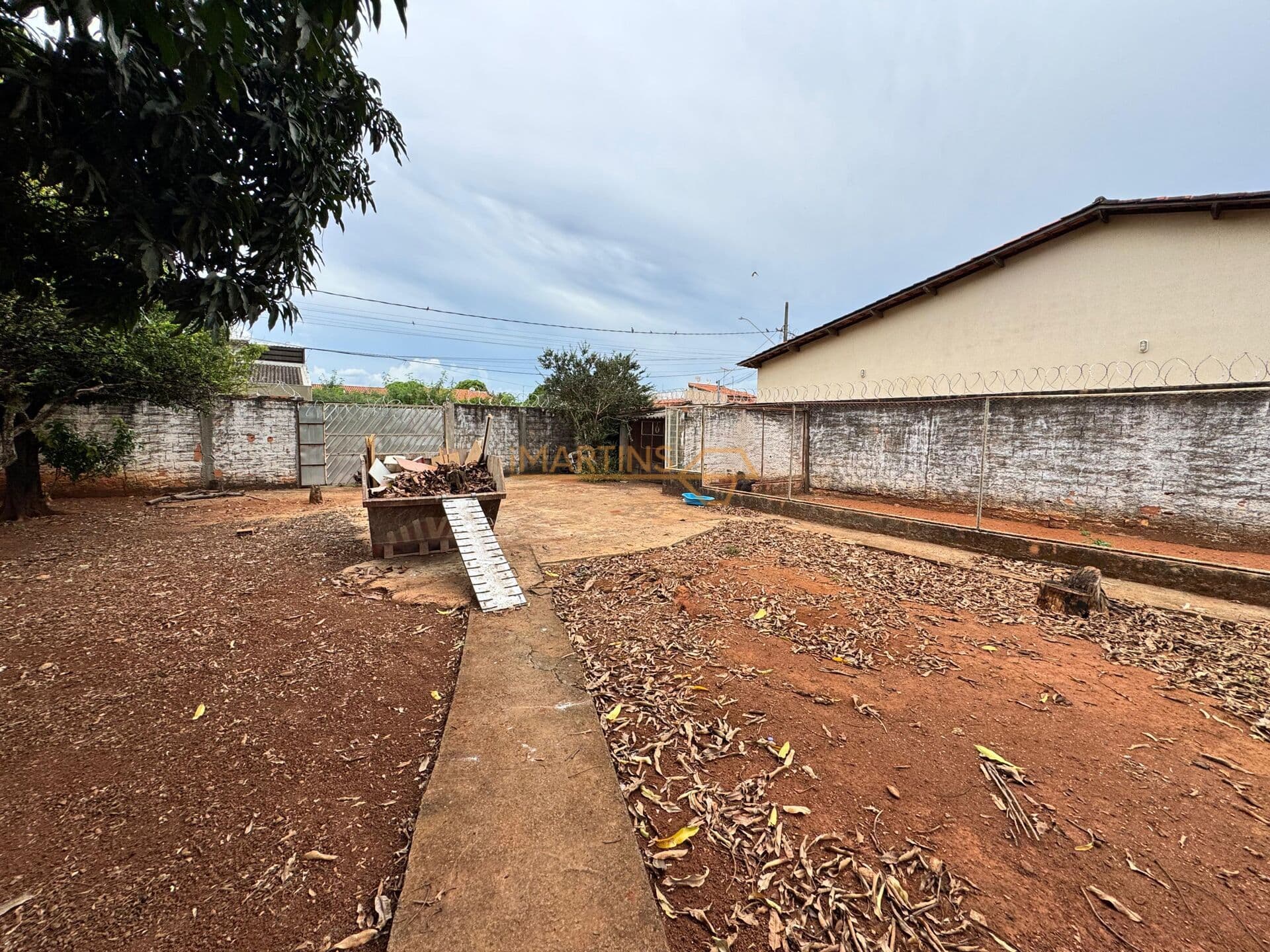 Lote/Terreno em Araguari - Jardim Milenium