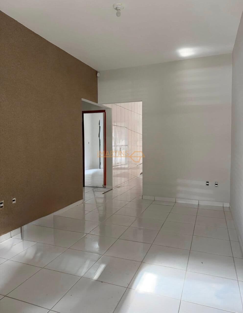 Casa Padrão a venda no jóquei clube