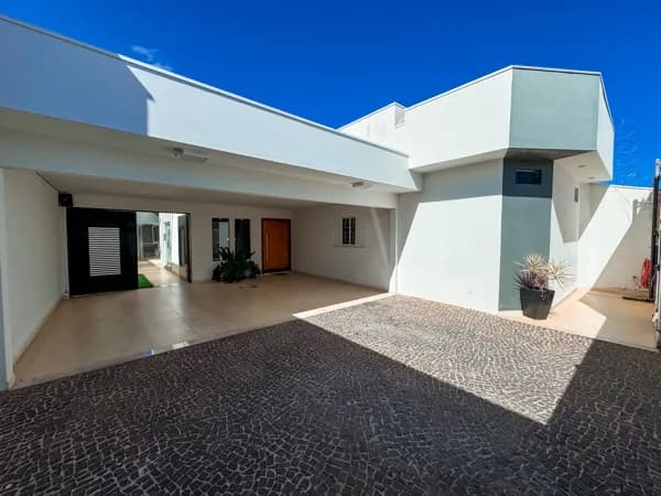Casa em Araguari - Jardim Interlagos