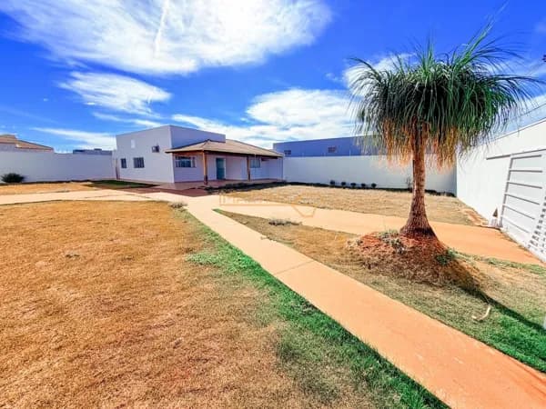 Casa em Araguari - Jardim Interlagos