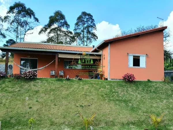 Chácara em ótima localização lugar tranquilo e agradável