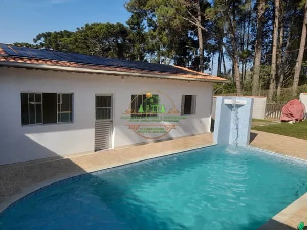 Casa linda a aconchegante na cidade de Ibiúna SP