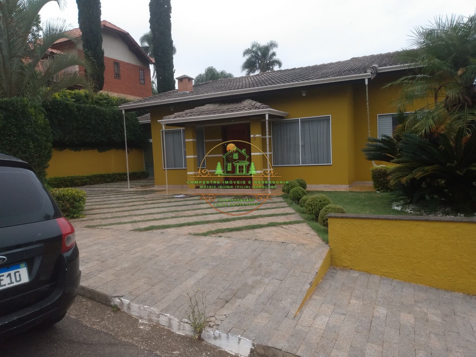 Chácara Alto Padrão em Condomínio Fechado em Ibiúna SP