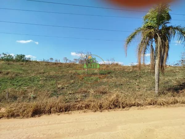 Terreno de 1.000m² proximo a um dos melhores condomínios da cidade de Ibiúna SP