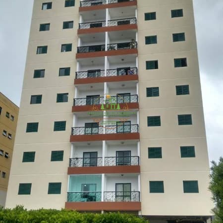 🔥 Incrível Cobertura Duplex no centro comercial de Ibiúna! 🔥